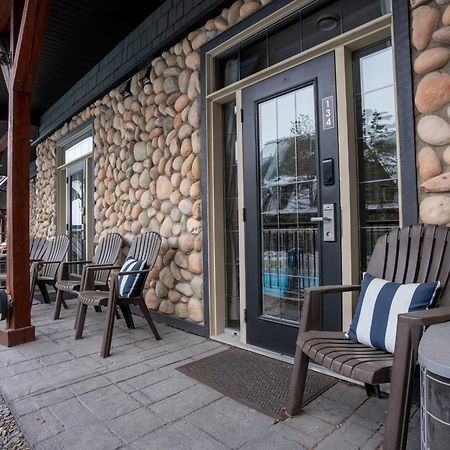 Grotto Canyon Chalet كانمور المظهر الخارجي الصورة